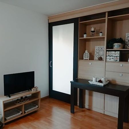 Ferienwohnung Acogedor Apartamento Con Piscina Y Garaje Huesca Exterior foto